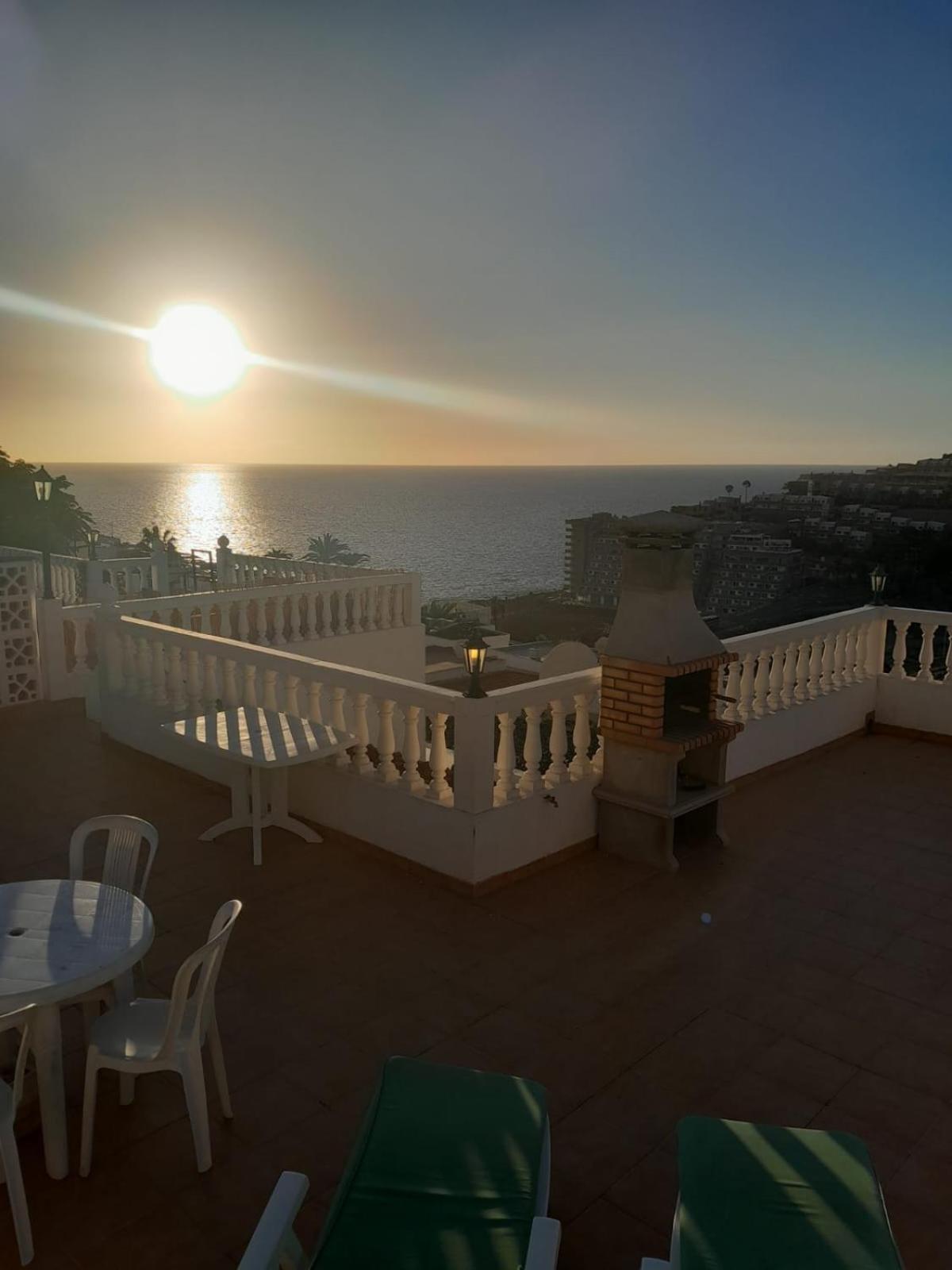 Ocean View Sunset Terrace - Near Anfi Del Mar Appartement Los Caideros